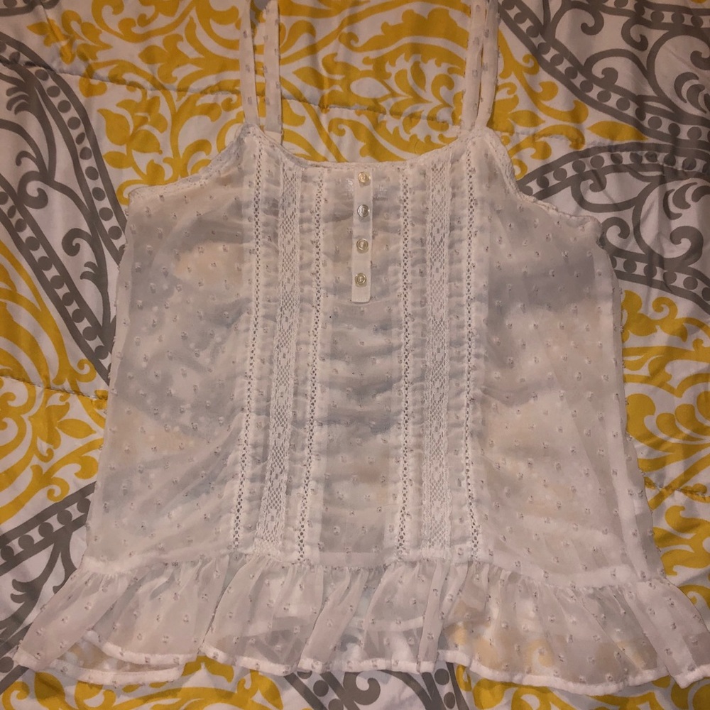 White decorative white top